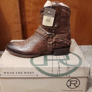 Roper Rustic Brown Leather Boots